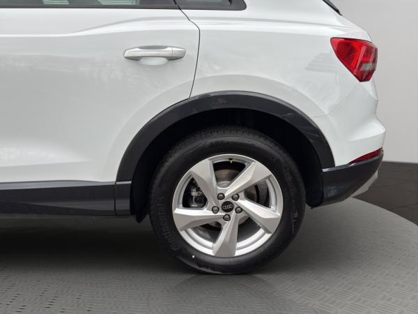 Audi Q3 Advanced 35TFSI S-Tr. Navi ACC Rückfahrkamera