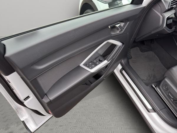 Audi Q3 Advanced 35TFSI S-Tr. Navi ACC Rückfahrkamera