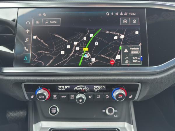 Audi Q3 Advanced 35TFSI S-Tr. Navi ACC Rückfahrkamera