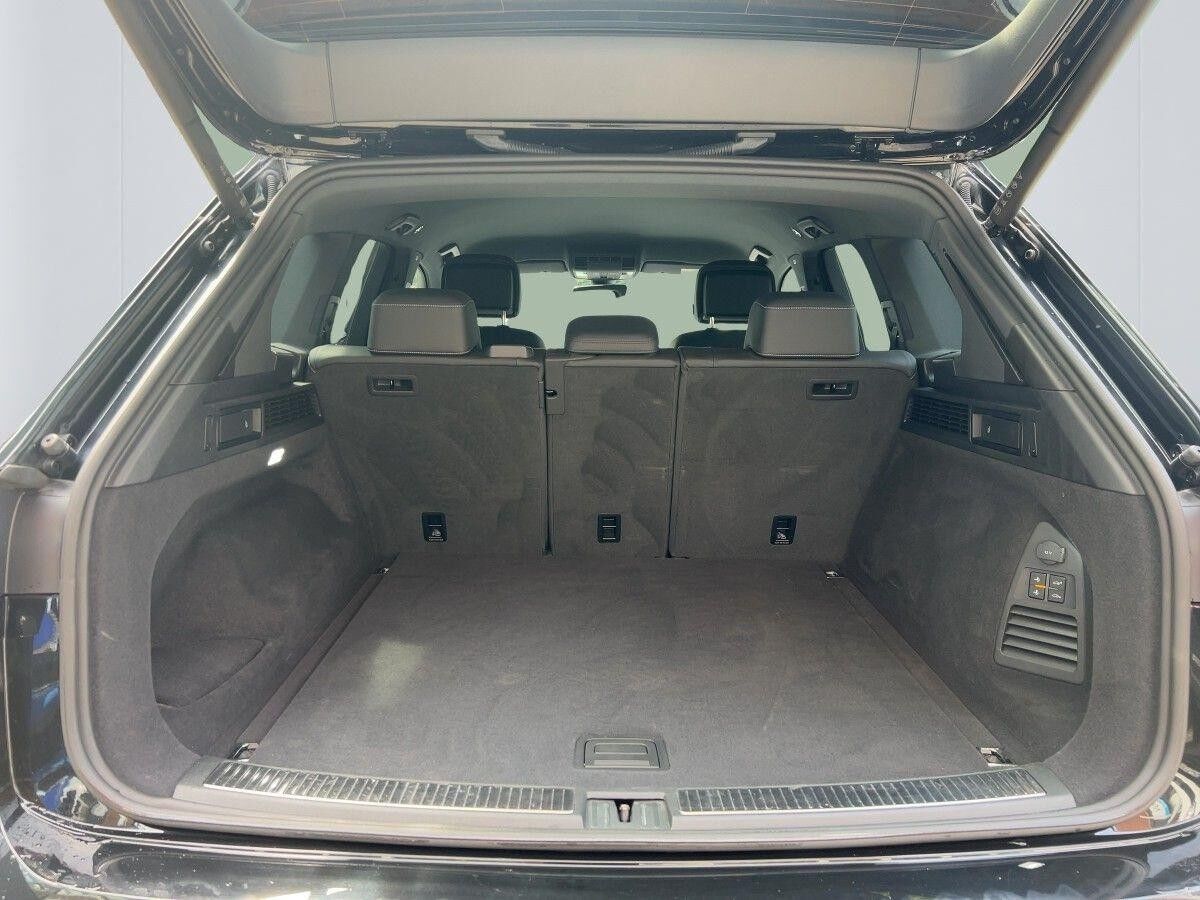 Volkswagen Touareg R-Line 3.0 V6 TDI 4M AHK/LUFT/MATRIX-LED