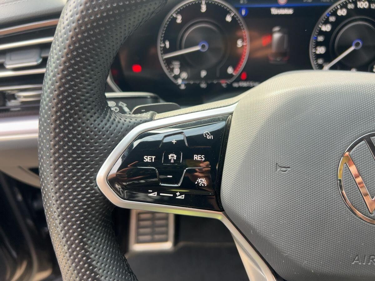 Volkswagen Touareg R-Line 3.0 V6 TDI 4M AHK/LUFT/MATRIX-LED