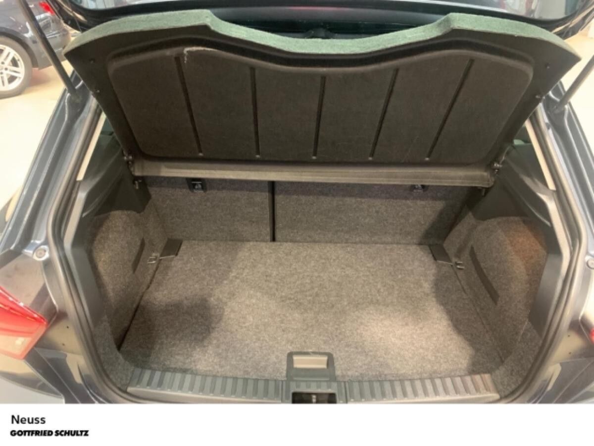 Seat Ibiza STYLE SITZHEIZUNG EINPARKHILFE NAVI LED