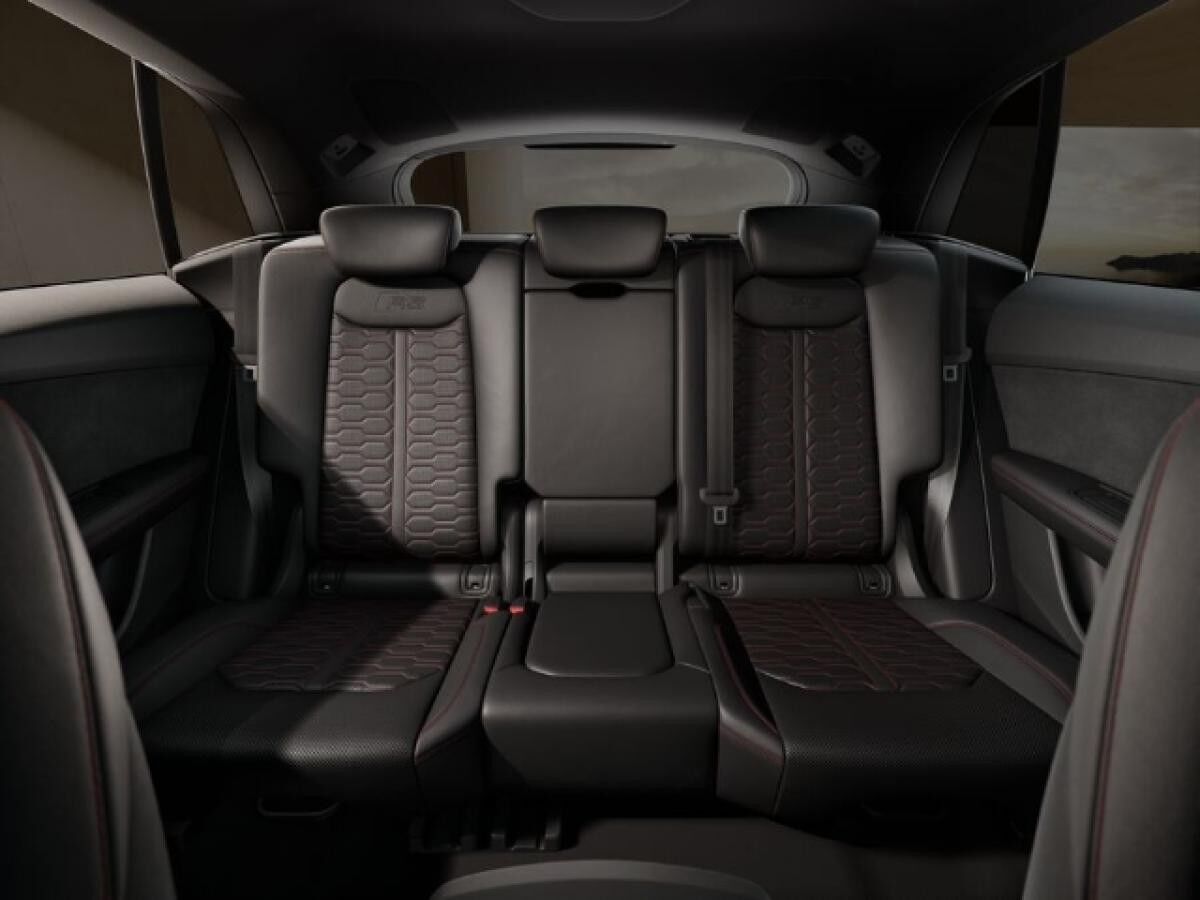 Audi RS Q8 performance Pano Standhzg. AHK HUD