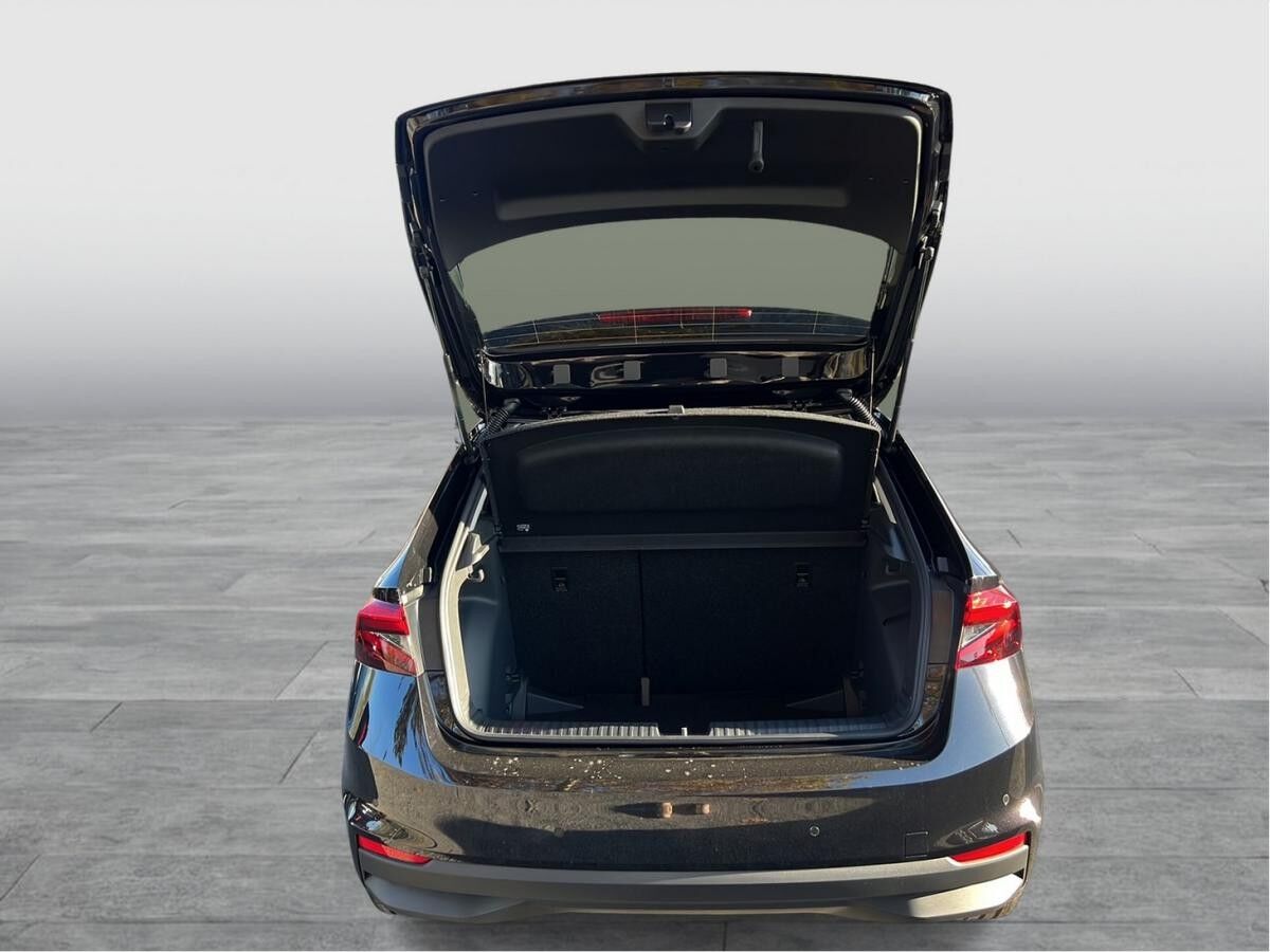 Skoda Fabia Tour 1,0TSI 95PS 5-Gang-Schaltgetriebe