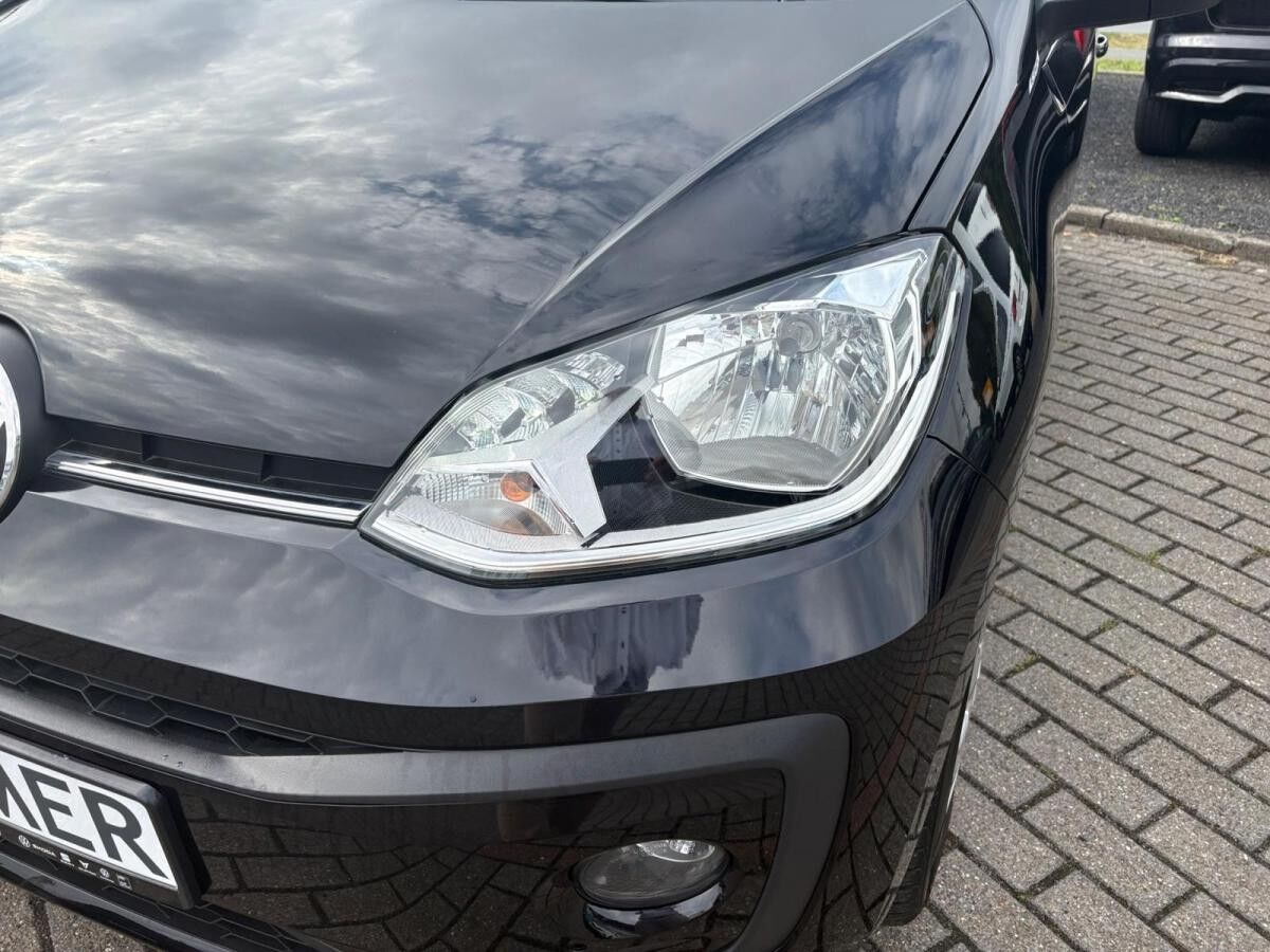 Volkswagen up! 1.0 MOVE *SHZ *RKAM *KLIMA *TEMPO *DAB+ *