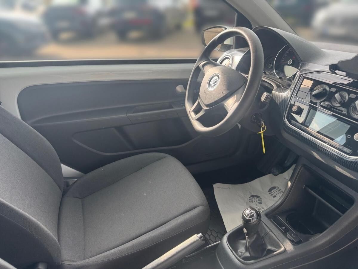 Volkswagen up! 1.0 Move *CLIMA *ALLWETTER *TELEFON *