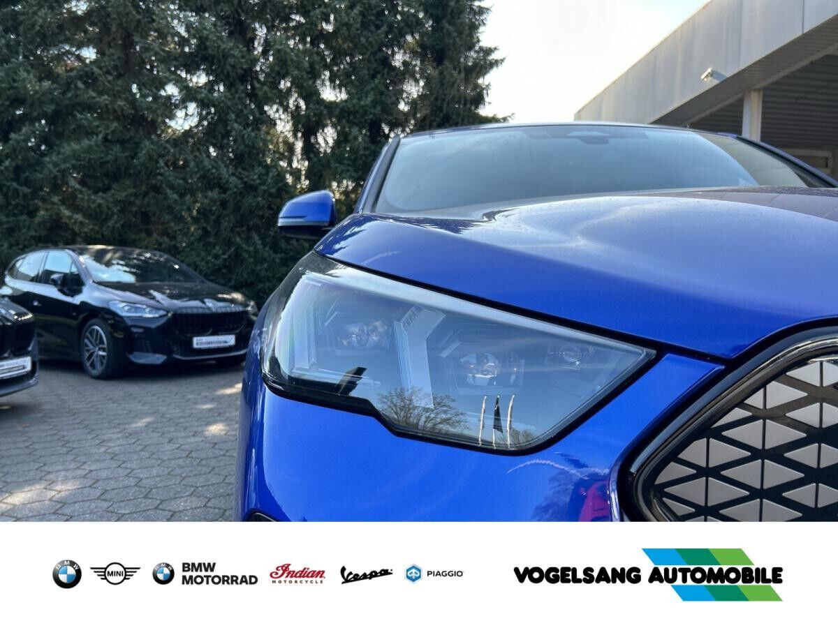 BMW iX2 xDrive30 M Sport