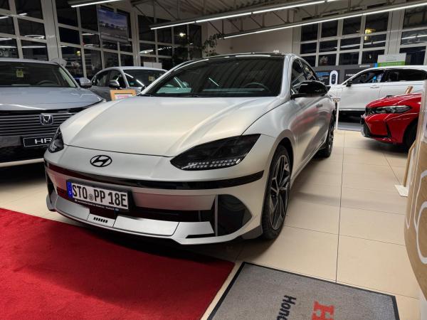 Hyundai IONIQ 6 First Edition / Gravity Gold Matt