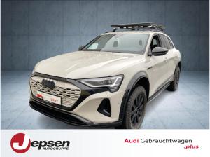 Audi Q8 e-tron edition Dakar 55 qu Matrix HUD Pano ACC