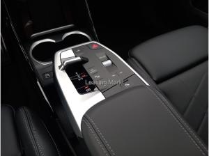 BMW X1 xDrive30e M Sportpaket + GARANTIE-bis-07.2030