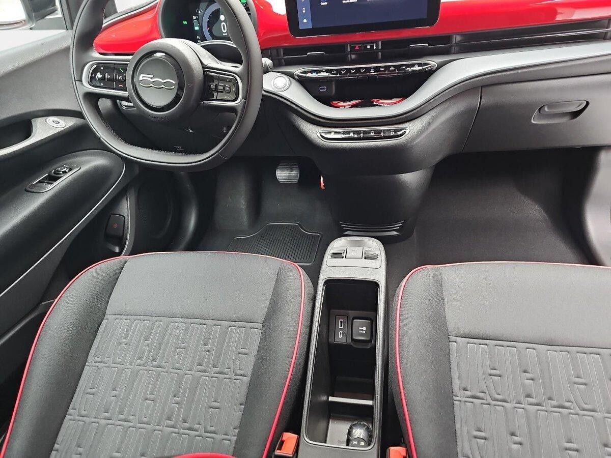 Fiat 500e ELEKTRO 42 KWH (RED) MJ25