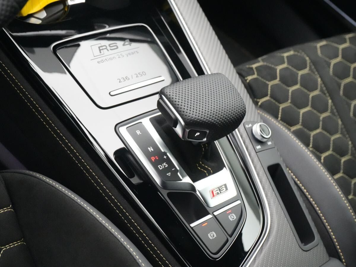Audi RS4 Avant "edition 25 years" ab mtl. € 879,-¹ 🏴 SOFORT VERFÜGBAR -LIMITIERTE STÜCKZAHL! 🏴