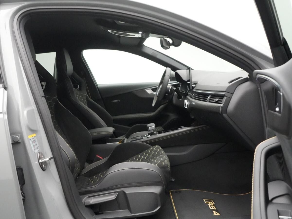 Audi RS4 Avant "edition 25 years" ab mtl. € 879,-¹ 🏴 SOFORT VERFÜGBAR -LIMITIERTE STÜCKZAHL! 🏴