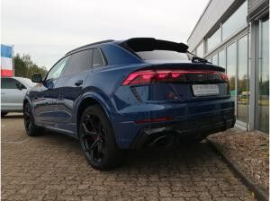 Audi RS Q8 Performace PANO AHK KERAMIK V-MAX 305km/h Audi RS Q8 Performace PANO AHK KERAMIK V-MAX 305km/h