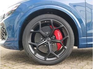 Audi RS Q8 Performace PANO AHK KERAMIK V-MAX 305km/h Audi RS Q8 Performace PANO AHK KERAMIK V-MAX 305km/h