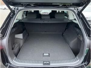 Skoda Kodiaq Selection 1.5 TSI *NAVI*RFK*AHK*TRAVEL*ACC Skoda Kodiaq Selection 1.5 TSI *NAVI*RFK*AHK*TRAVEL*ACC