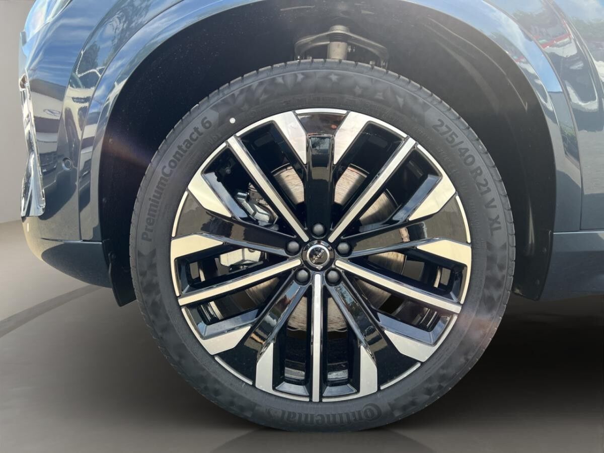 Volvo XC90 T8 AWD AKTION Plus Bright NAI LED H&K 7Sitzer