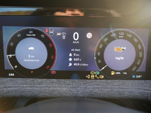 Skoda Superb Combi 2.0 TDI Selection NAVI AHK ACC LED *878*