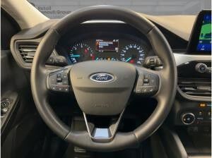 Ford Kuga 4x4 COOL&CONNECT AUTOMATIK AHK NAVI PTS Ford Kuga 4x4 COOL&CONNECT AUTOMATIK AHK NAVI PTS