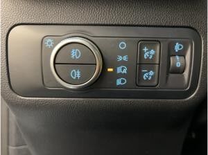 Ford Kuga 4x4 COOL&CONNECT AUTOMATIK AHK NAVI PTS Ford Kuga 4x4 COOL&CONNECT AUTOMATIK AHK NAVI PTS