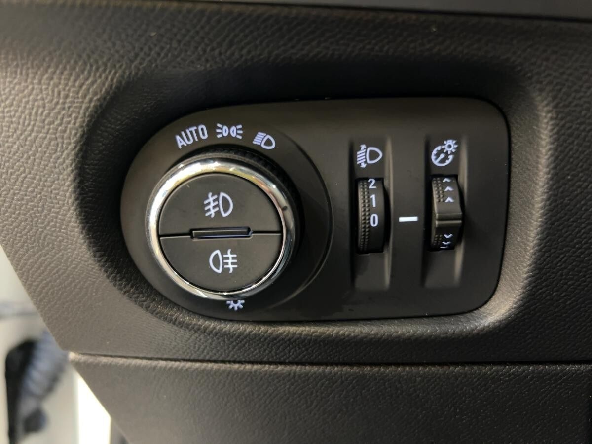 Opel Mokka-e E ELEGANCE PTS KAMERA LENKRADHZG.