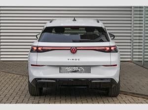 Volkswagen T-Roc R-Line 1.5 l eTSI DSG Black Style*19"*IQdrive&light* Volkswagen T-Roc R-Line 1.5 l eTSI DSG Black Style*19"*IQdrive&light*