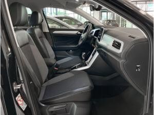 Volkswagen T-Roc 1.0 TSI Goal ParkAssist Ganzjahresreifen AppConnect