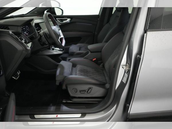 Audi Q4 e-tron 35 S line / SOFORT VERFÜGBAR !