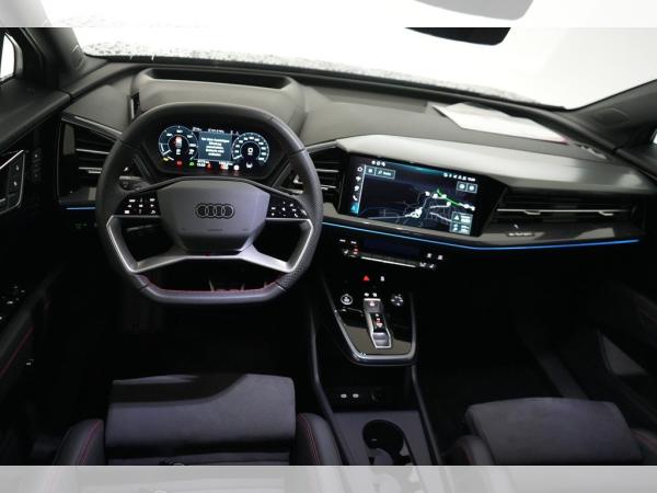 Audi Q4 e-tron 35 S line / SOFORT VERFÜGBAR !