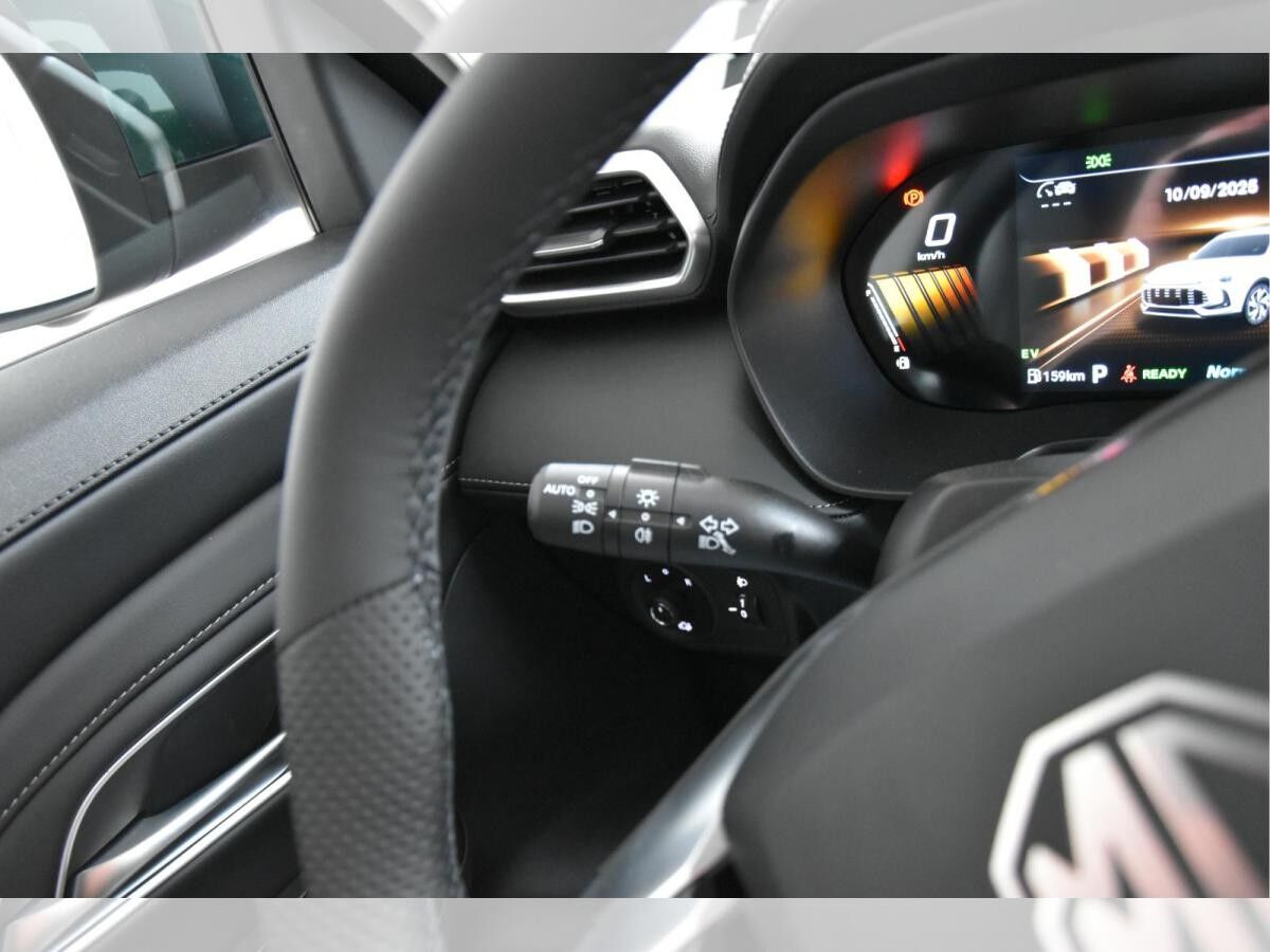 MG ZS 1.5 Hybrid+ Luxury🥳sofort verfügbar🥳🥳