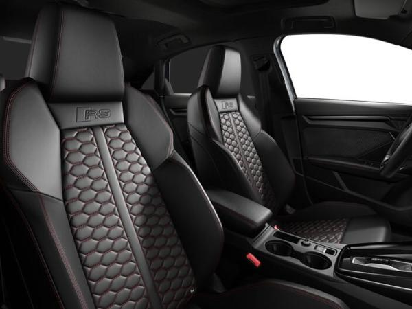 Audi RS3 RS 3 Limousine S tr. Vmax280 PANO RS-Abgas Matri