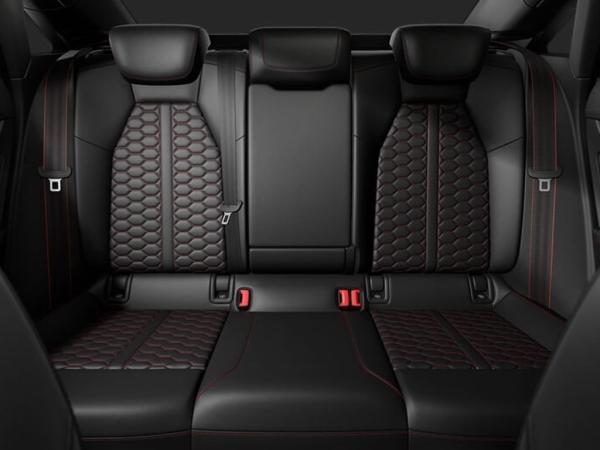 Audi RS3 RS 3 Limousine S tr. Vmax280 RS-Abgas PANO Matri