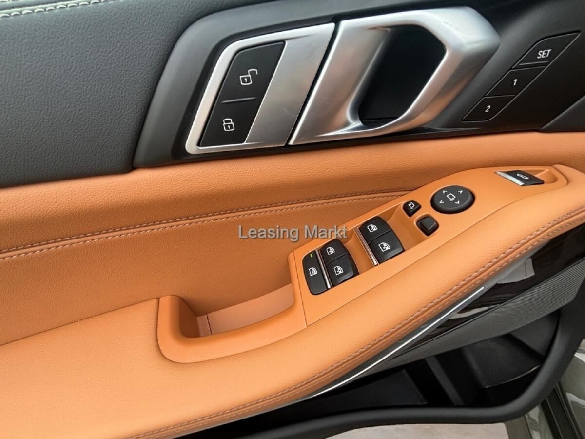 BMW X5 xDrive40i M Sportpaket Pro + Innovationspaket