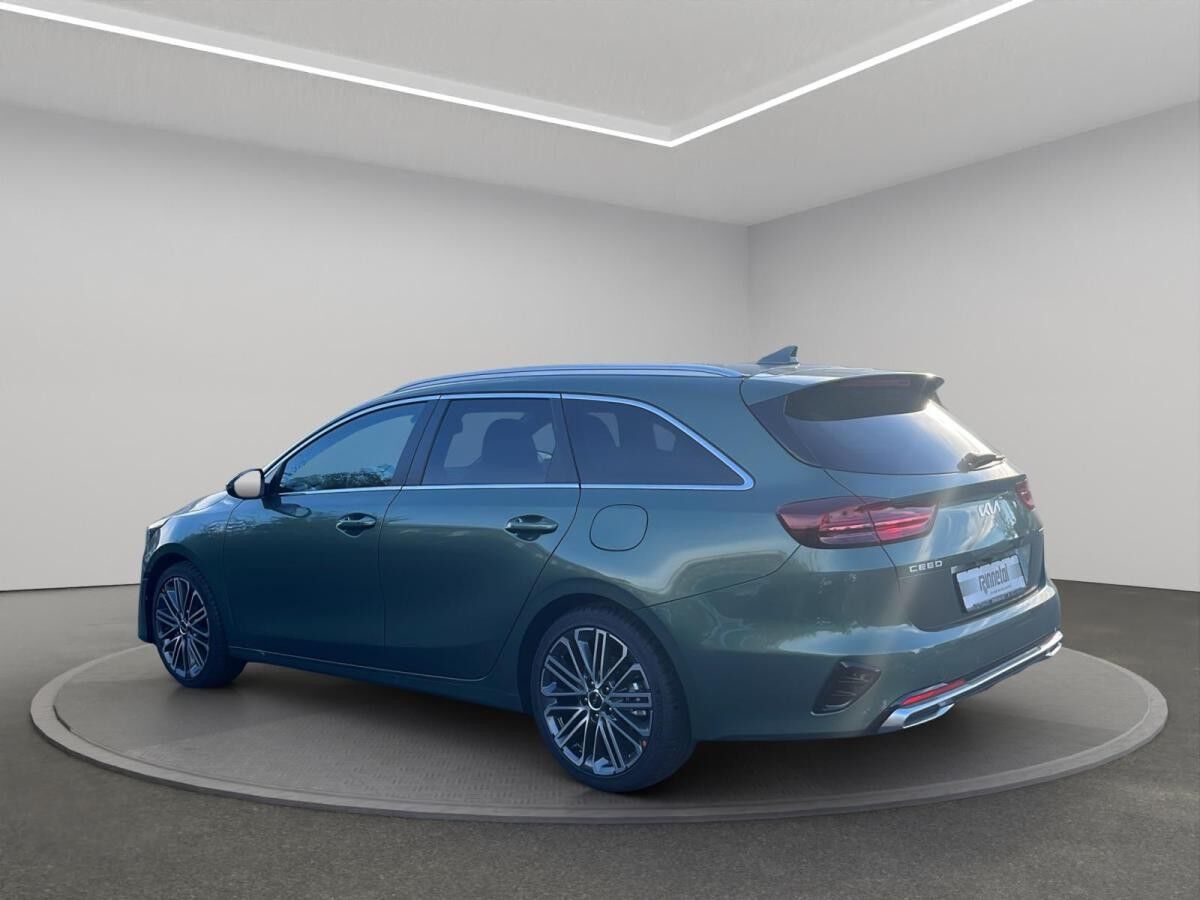 Kia Ceed SW GT Line KLIMA LED NAVI LEDER ALU RFK SITZHEIZUNG VORN & HINTEN PDC LENKRADHEIZUNG JBL ELEKTR. HEC