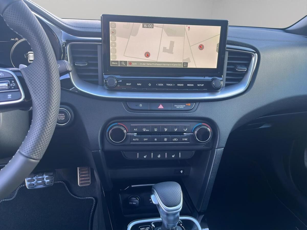 Kia Ceed SW GT Line KLIMA LED NAVI LEDER ALU RFK SITZHEIZUNG VORN & HINTEN PDC LENKRADHEIZUNG JBL ELEKTR. HEC