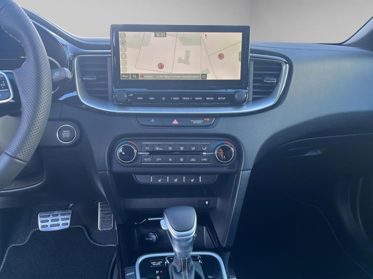 Kia Ceed SW GT Line KLIMA LED NAVI LEDER ALU RFK SITZHEIZUNG VORN & HINTEN PDC LENKRADHEIZUNG JBL ELEKTR. HEC
