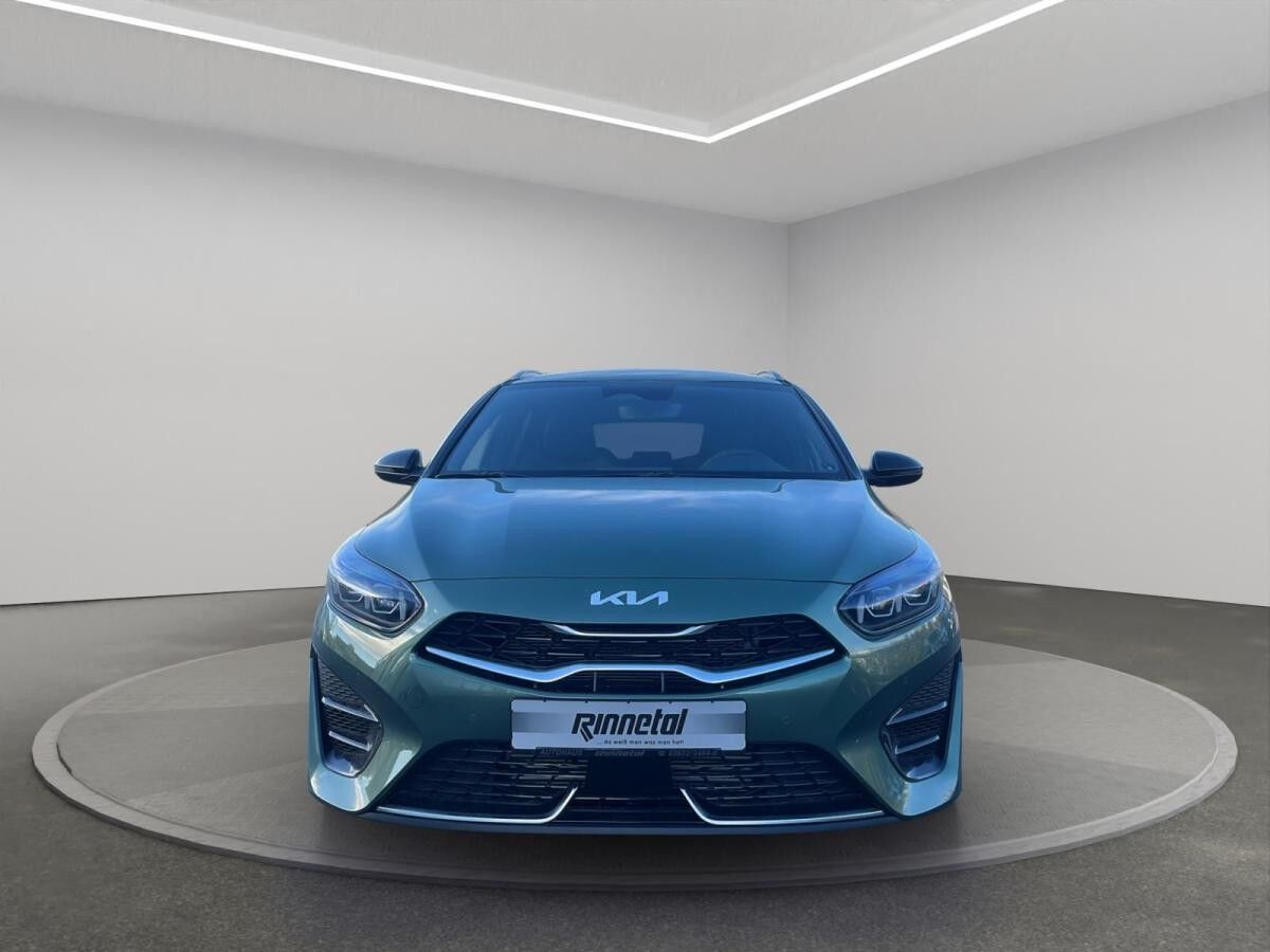 Kia Ceed SW GT Line KLIMA LED NAVI LEDER ALU RFK SITZHEIZUNG VORN & HINTEN PDC LENKRADHEIZUNG JBL ELEKTR. HEC