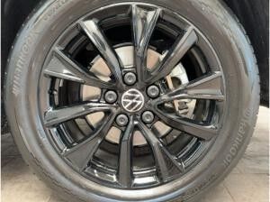 Volkswagen Multivan Edition 2.0 TSI 150 KW DSG*Standheizung*Head UP*Panoramadach