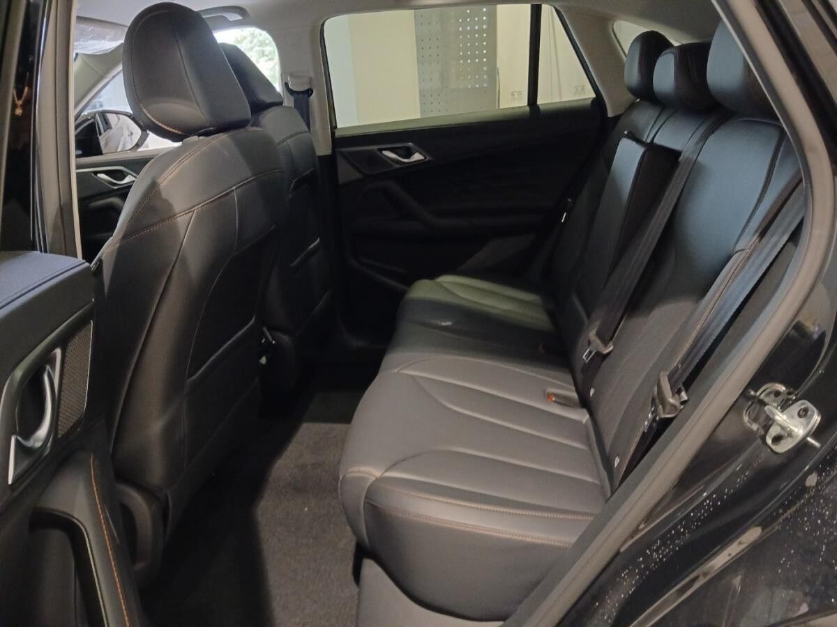 MG HS HYBRID+ LUXURY Navi,Licht-Regnsensor-USB