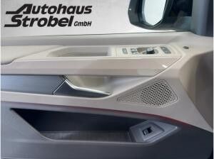 Volkswagen Multivan Style LÜ 110 KW DSG*M+S*AHK*Navi