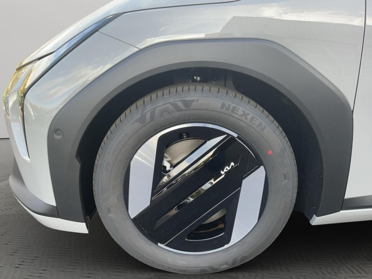 Kia EV4 81,4 kWh Earth KLIMA LED WÄRMEPUMPE ELEK HECKKLAPPE DRIVE WISE TECH PAK SITZHEIZUNG 360° KAM