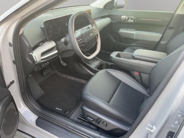 Kia EV4 🔥81,4 kWh Earth🔥 KLIMA LED WÄRMEPUMPE ELEK HECKKLAPPE DRIVE WISE TECH PAK SITZHEIZUNG 360° KAM