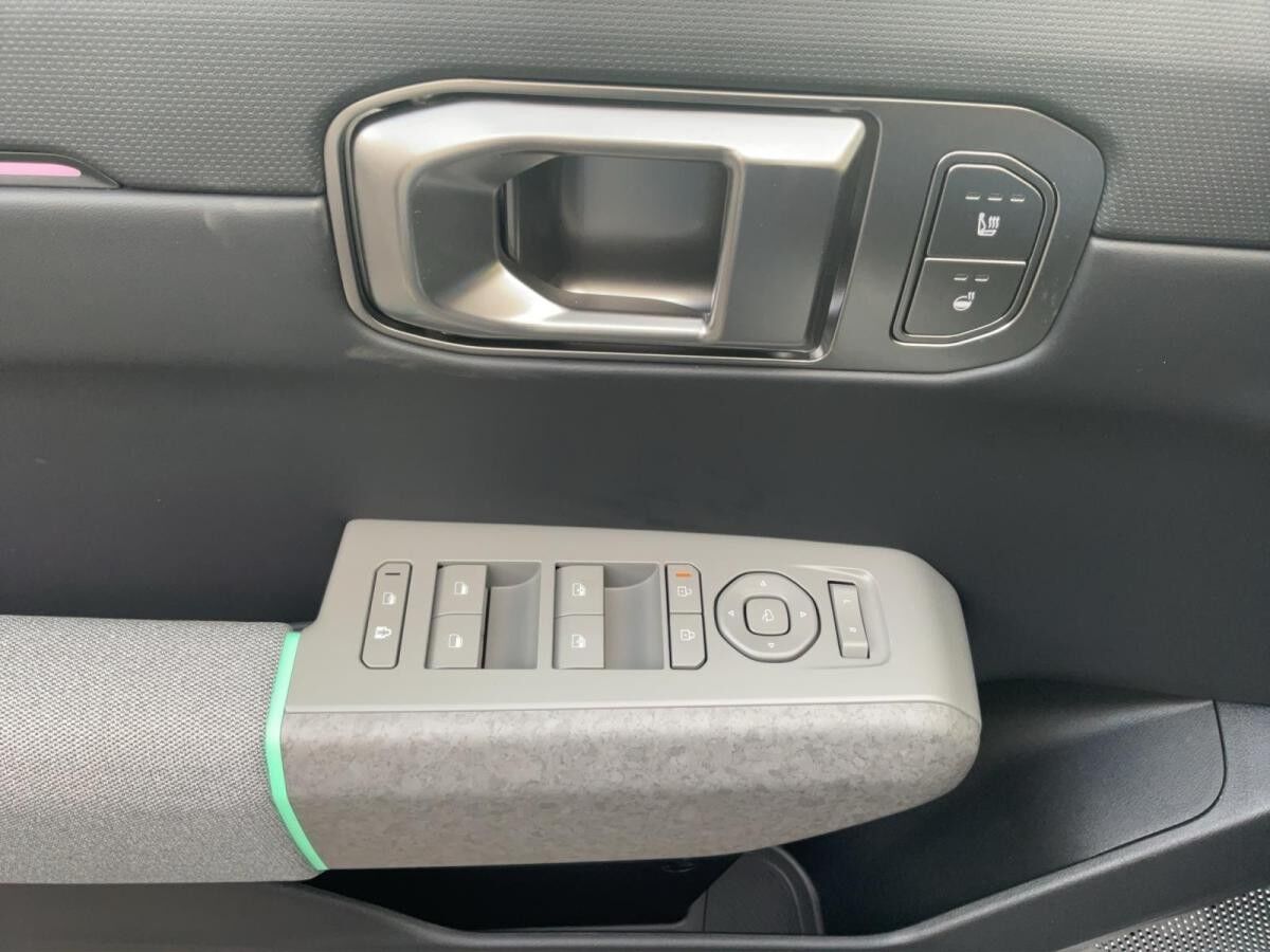 Kia EV4 81,4 kWh Earth KLIMA LED WÄRMEPUMPE ELEK HECKKLAPPE DRIVE WISE TECH PAK SITZHEIZUNG 360° KAM