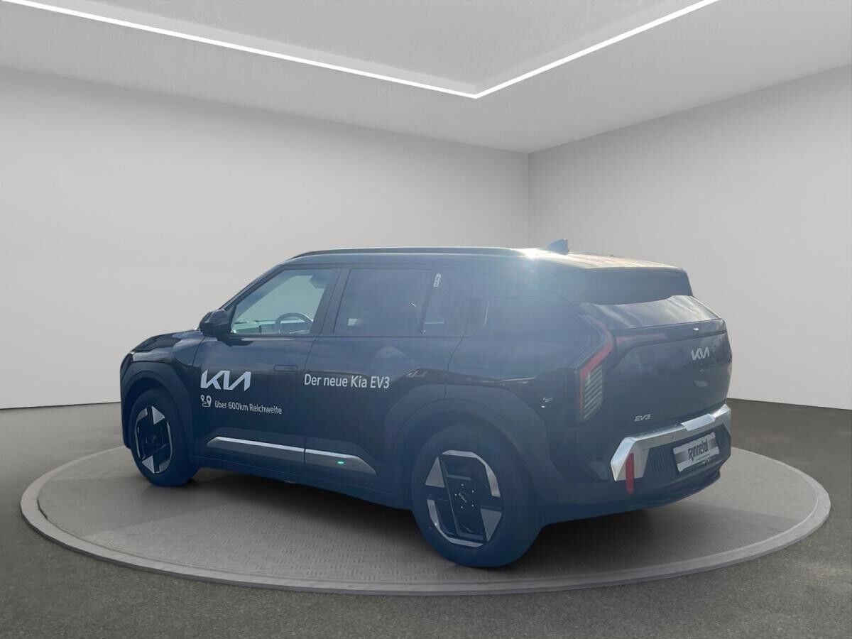 Kia EV3 Earth 58,3 kWh Earth KLIMA LED NAVI ALU DAB WÄRMEPUMPE SITZHEIZUNG LENKRADHEIZUNG RFK ELEK HECKKLAPP