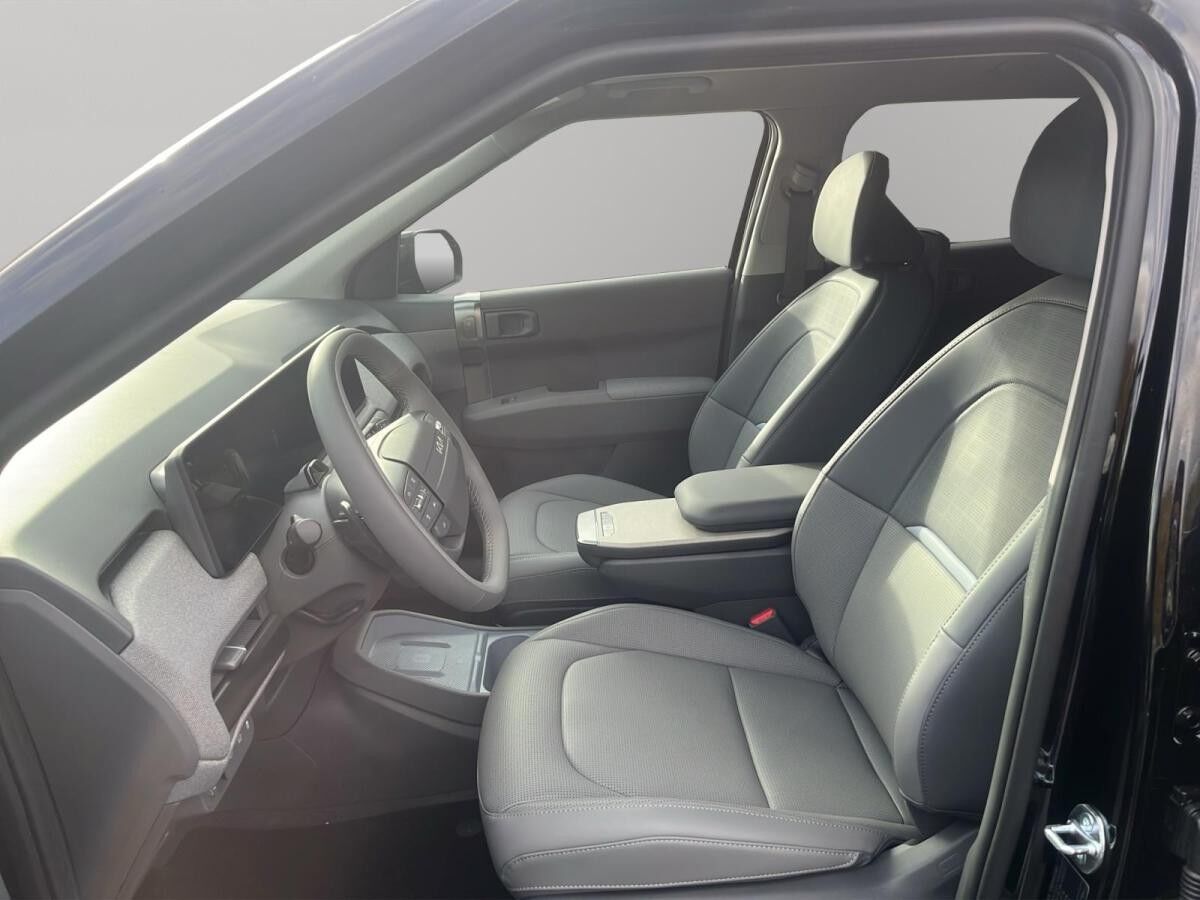 Kia EV3 Earth 58,3 kWh Earth KLIMA LED NAVI ALU DAB WÄRMEPUMPE SITZHEIZUNG LENKRADHEIZUNG RFK ELEK HECKKLAPP