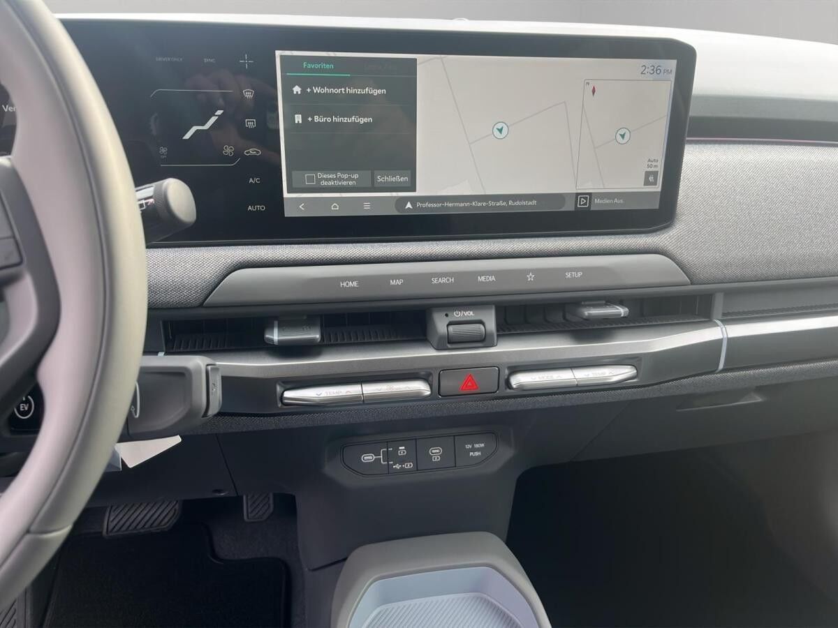 Kia EV3 Earth 58,3 kWh Earth KLIMA LED NAVI ALU DAB WÄRMEPUMPE SITZHEIZUNG LENKRADHEIZUNG RFK ELEK HECKKLAPP