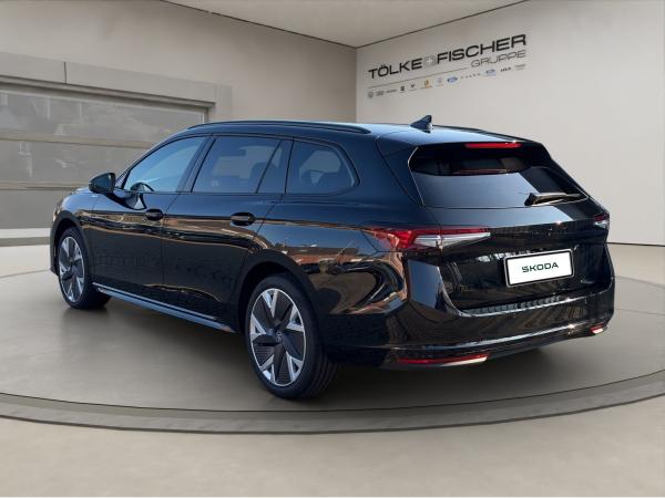 Skoda Superb SOFORT VERFÜGBAR! Combi Sportline Navi DCC Pano AHK eSitz Skoda Superb SOFORT VERFÜGBAR! Combi Sportline Navi DCC Pano AHK eSitz