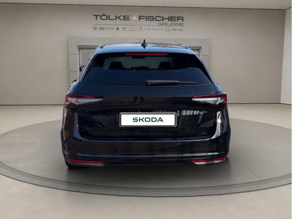 Skoda Superb SOFORT VERFÜGBAR! Combi Sportline Navi DCC Pano AHK eSitz Skoda Superb SOFORT VERFÜGBAR! Combi Sportline Navi DCC Pano AHK eSitz