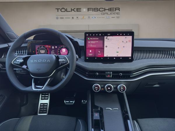 Skoda Superb SOFORT VERFÜGBAR! Combi Sportline Navi DCC Pano AHK eSitz Skoda Superb SOFORT VERFÜGBAR! Combi Sportline Navi DCC Pano AHK eSitz