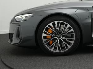 Audi e-tron GT Squ. *MATRIX*Allr.Lenk*PANO*B&O*HdUp*
